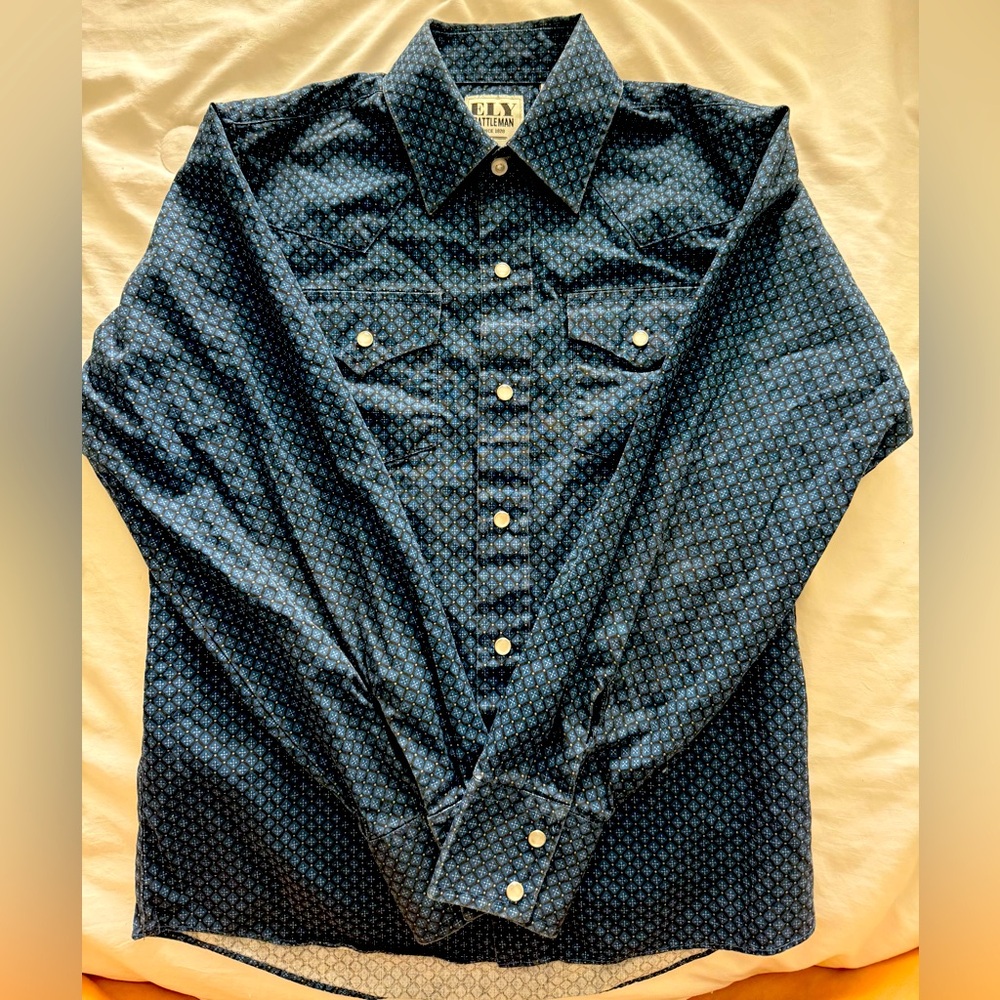 Boy’s Blue Patterned Long Sleeved Button Down Shirt